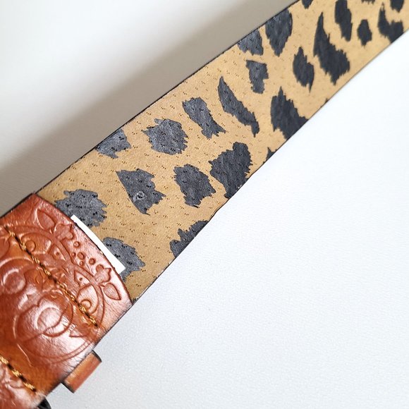 Vegan tooled leather belt. - Picture 4 of 4